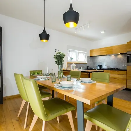 Apartment Sweet